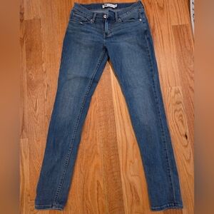 Levi's Women's Skinny Jeans in Blue